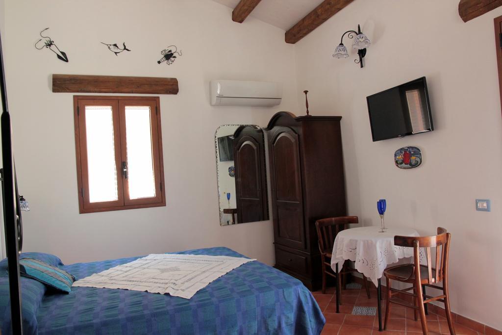 Bed and Breakfast La Casa del Geko Cefalù Camera foto
