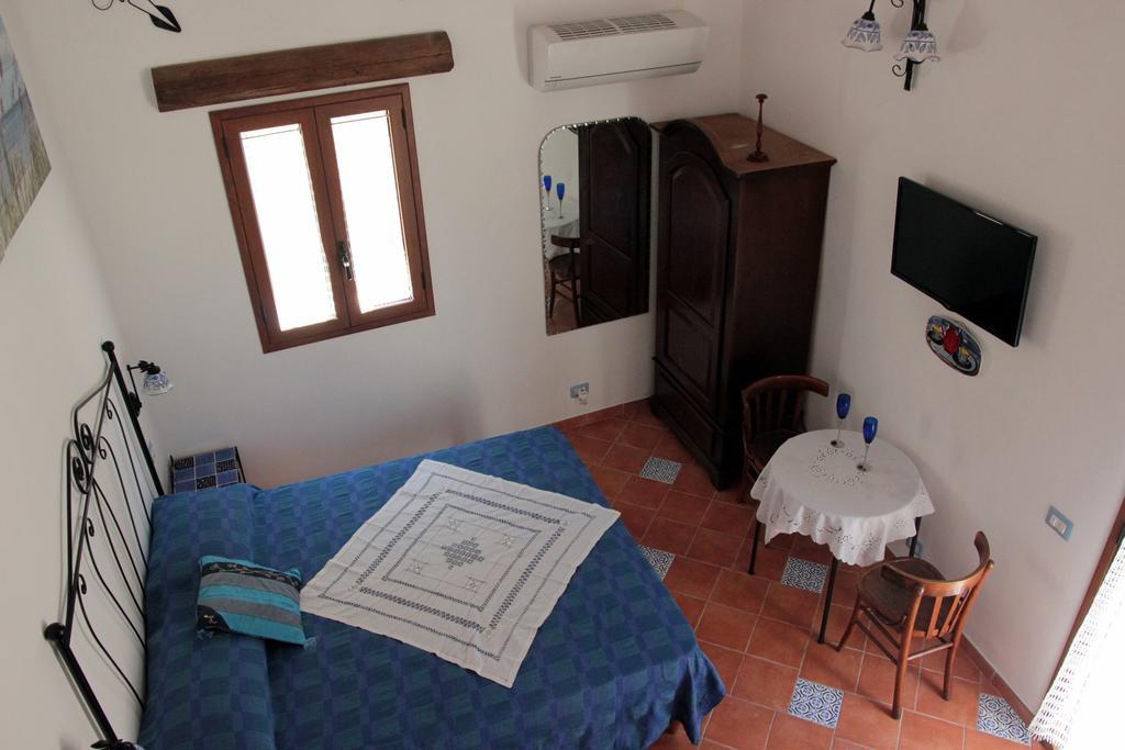 Bed and Breakfast La Casa del Geko Cefalù Camera foto
